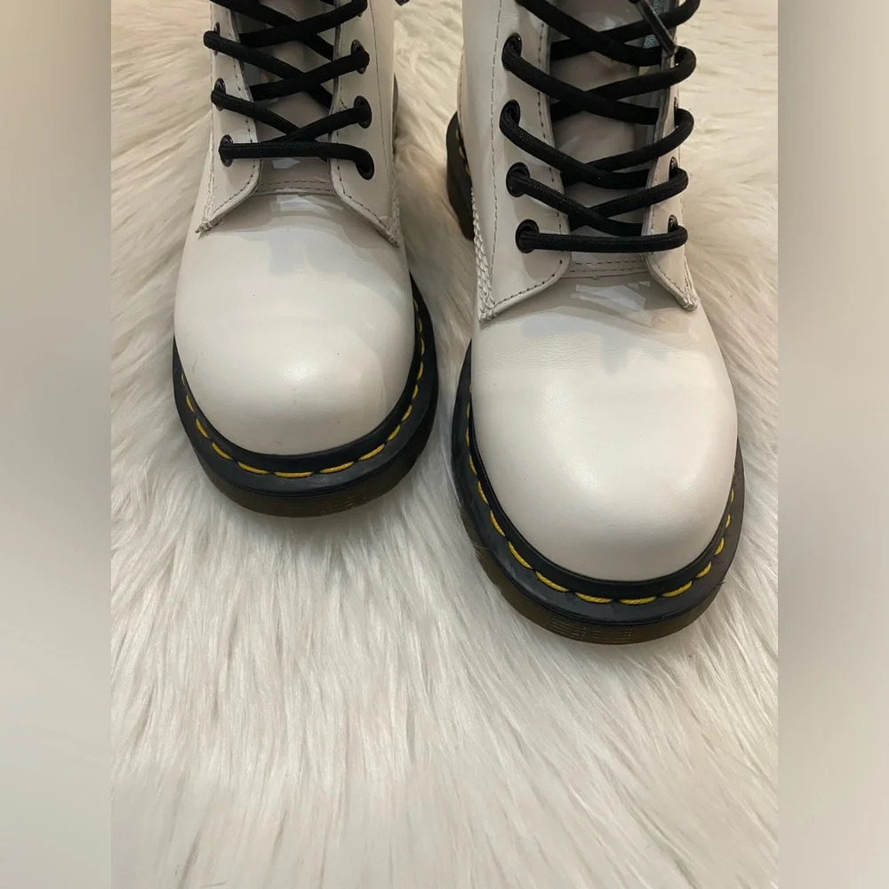 Dr. Martens White Leather Lace Up boots- Women's 7 - Picture 13 of 16